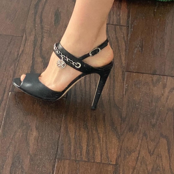 Chanel high heels sz 8 - available in November 2022 - Picture 6 of 9